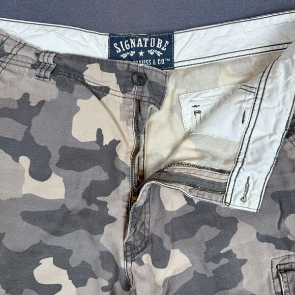 Levis Cargo Shorts Mens 40 (40X10) Brown Camouflage Pockets Outdoor Casual Men - Picture 3 of 10